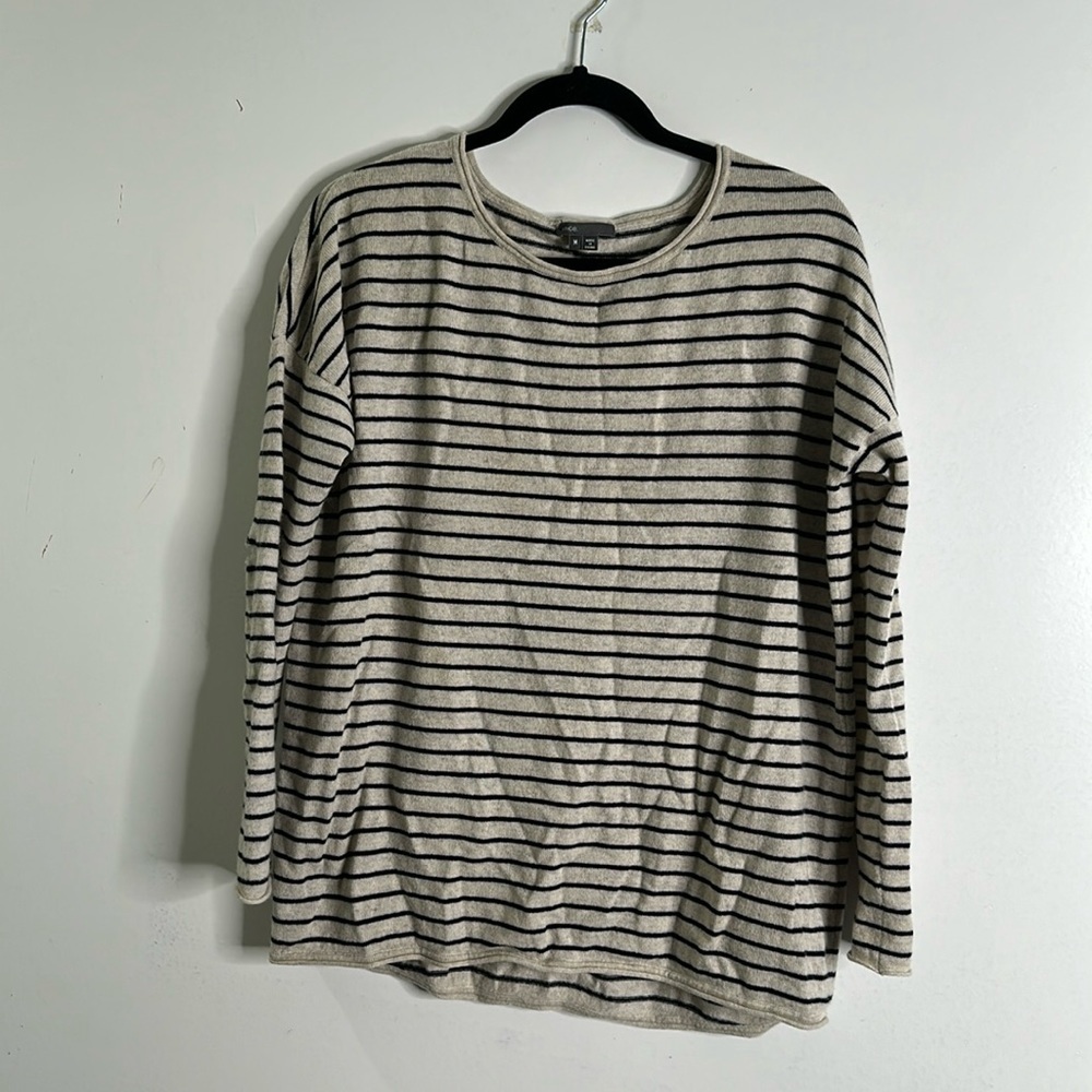 Vince strip beige and black sweater size medium